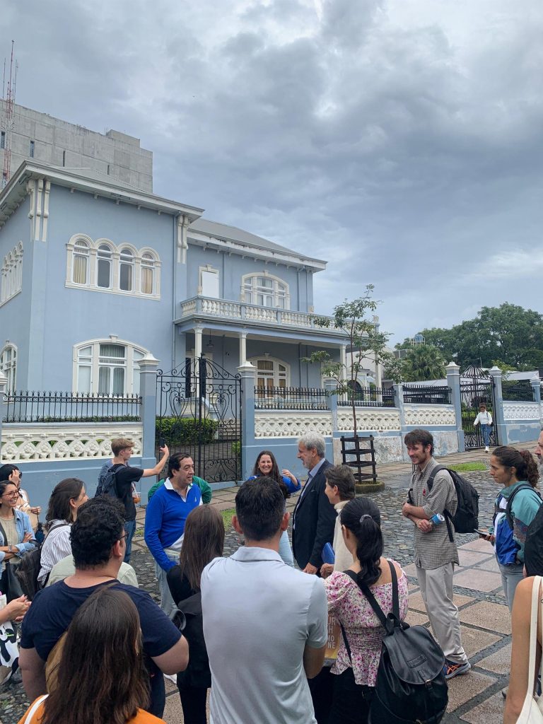 WhatsApp Image 2024-10-21 at 05.17.58 (1)