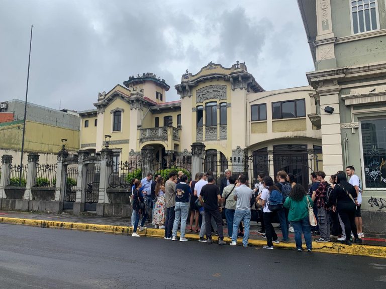 WhatsApp Image 2024-10-21 at 05.17.59