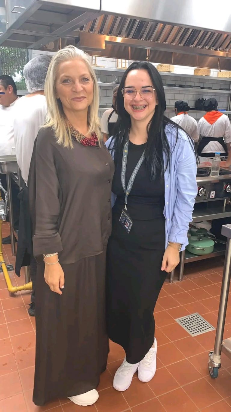 WhatsApp Image 2024-11-25 at 10.30.02 (2)