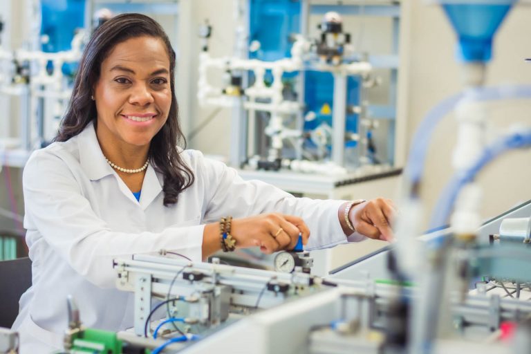 Retratos Mujeres Ciencia TEC_2024_Arys Carrasquilla_rgarita-11