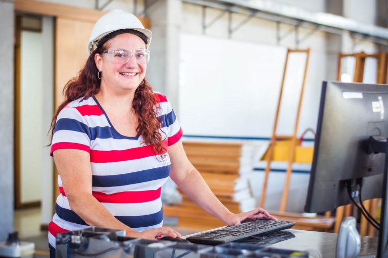 Retratos Mujeres Ciencia TEC_2024_Gianina Ortiz_rgarita-4