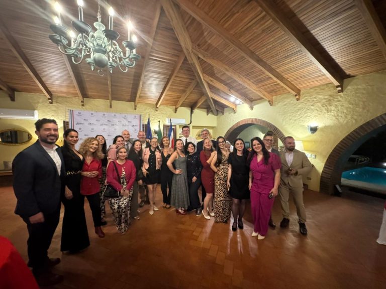 WhatsApp Image 2025-12-03 at 16.01.59