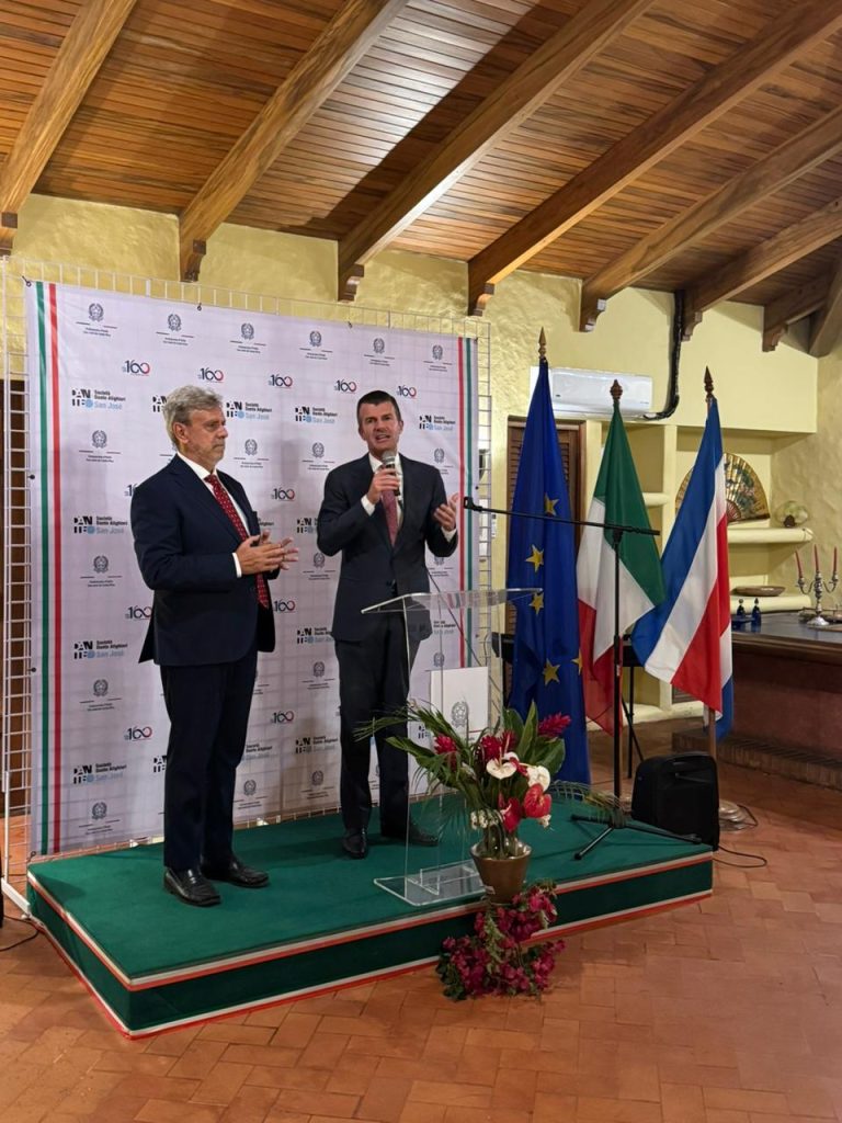 WhatsApp Image 2025-12-03 at 16.02.04